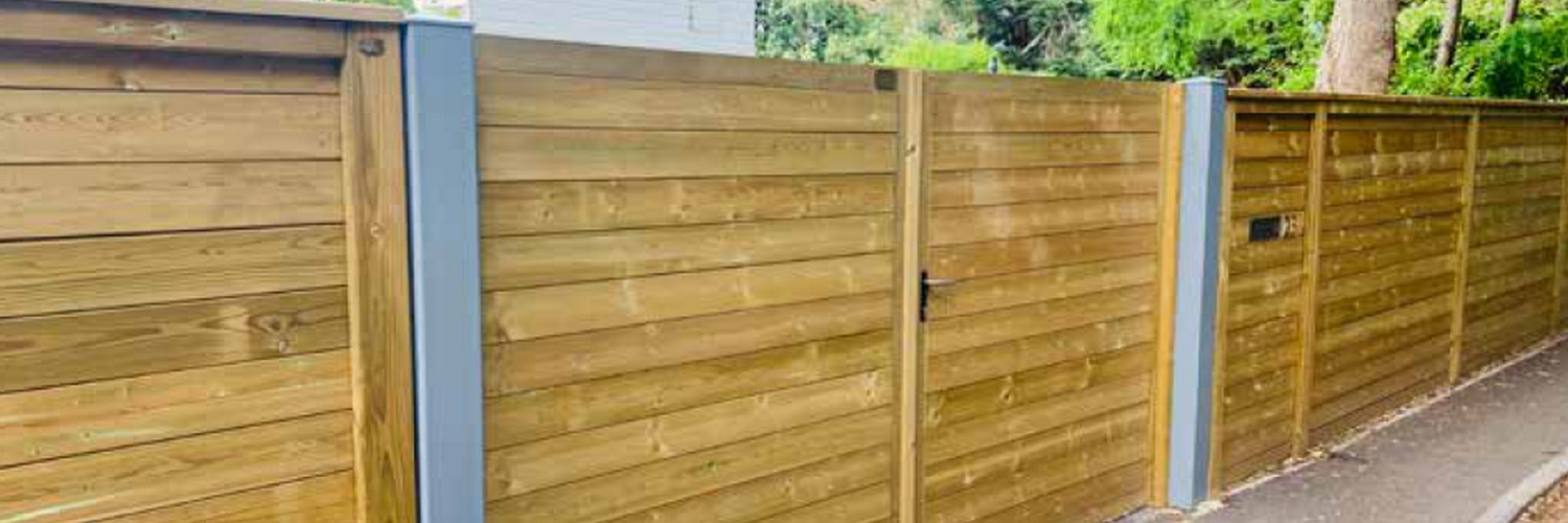What is Reflective and Absorptive Acoustic Fencing